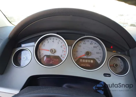 2009 Volkswagen Routan Sel Premium from USA, damaged, VIN 2V8HW64X19R556238